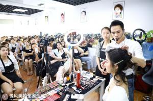 南昌化妆学校一般要多少钱？