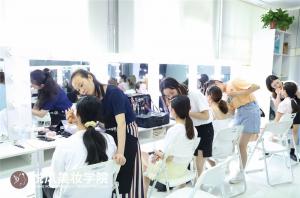 南昌选择化妆学校9个建议