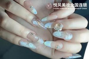从零开始学化妆，小白择校经验分享
